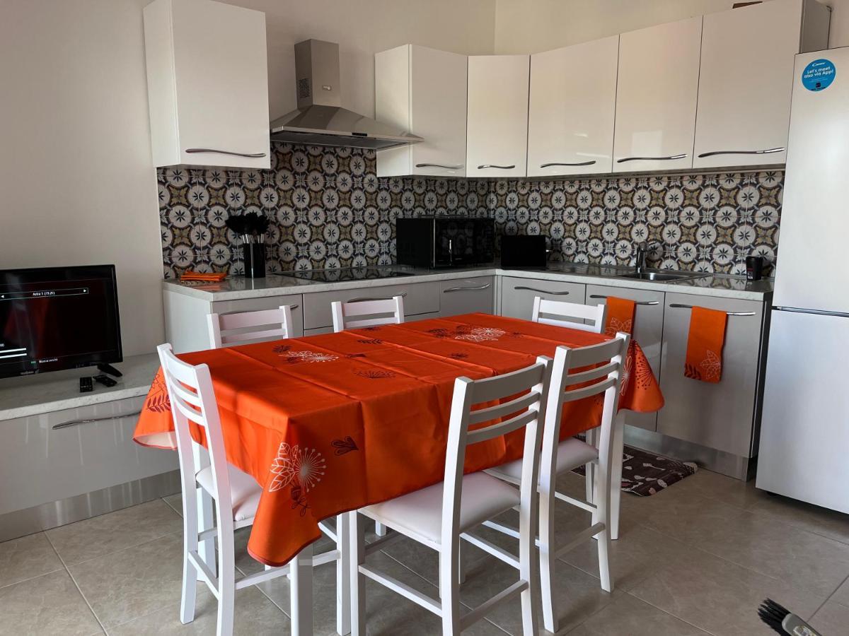 פורטו פינו Residence Le Maree מראה חיצוני תמונה